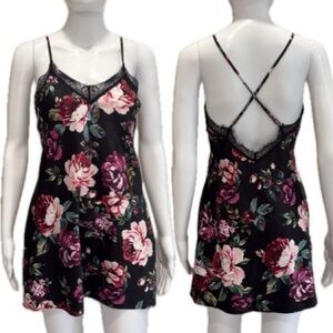 In Bloom By Jonquil Floral Satin Chemise Size XS Lace Trim Lingerie Slipdress